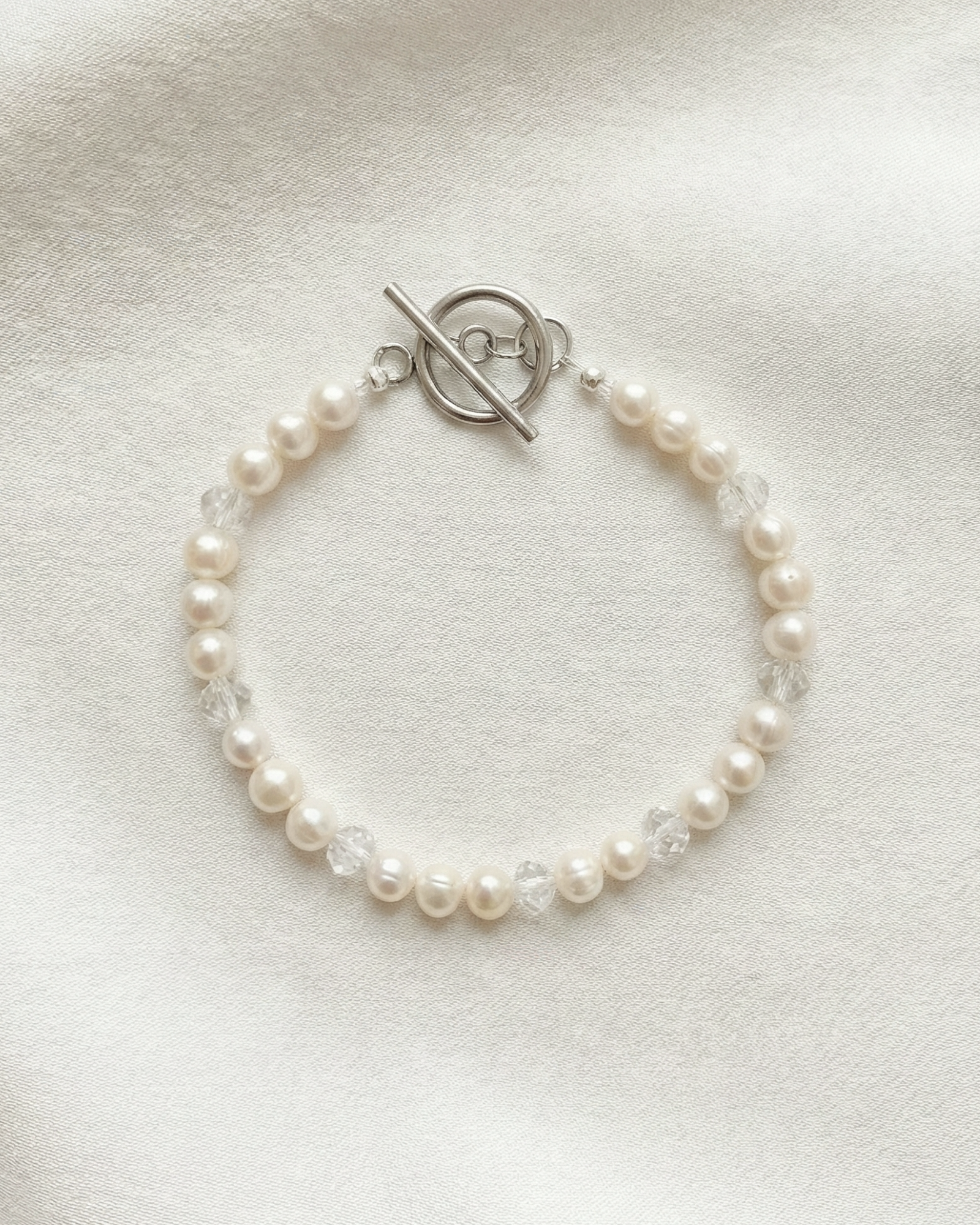 Liminal Pearl Bracelet